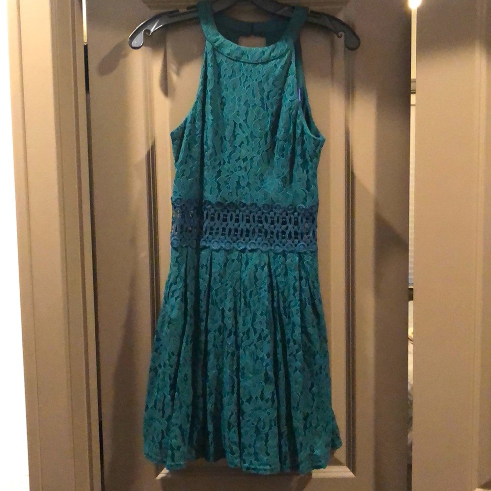 Dark Green Lace Dress